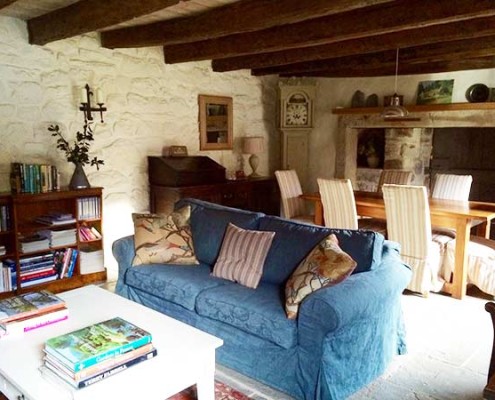 livingroom-495x400
